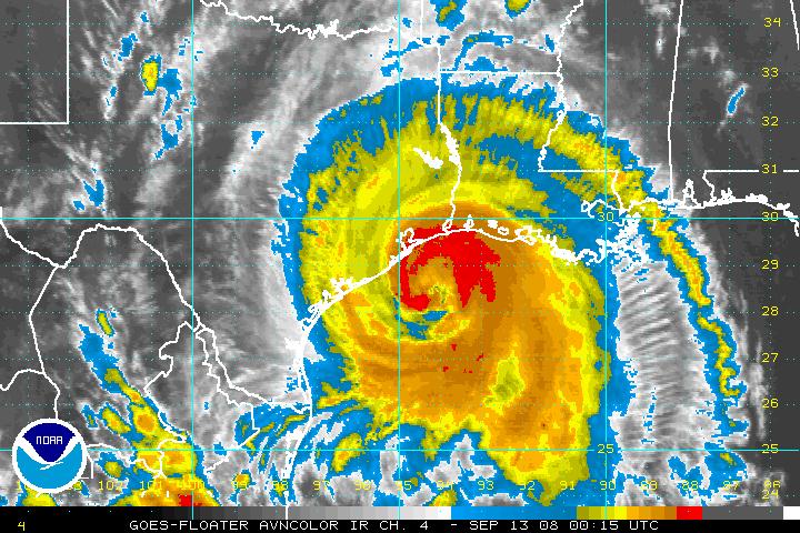 Hurricane Ikeの人工衛星からの赤外線写真。