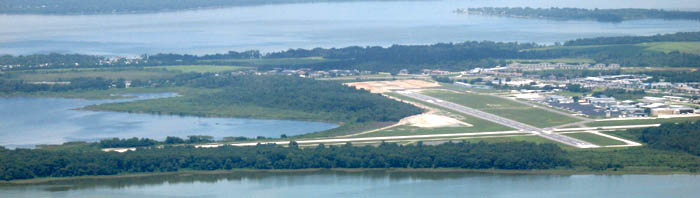 Leesburge Airportの写真