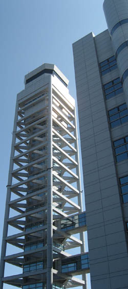 関西空港の管制塔